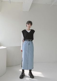 Denim Maxi Skirt Winter, Outfits Skirt, Korean Casual, Japan Style, Outfit Trends, Minimal Chic, Skirt Fits