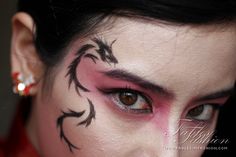 Simple Dragon Makeup, Halloween Ninja Makeup, Chinese New Year Face Paint, Ninja Makeup Halloween Eye, Chinese New Year Makeup Look, Ninja Make Up, Chinese Halloween Costume, New Year Makeup Tutorial