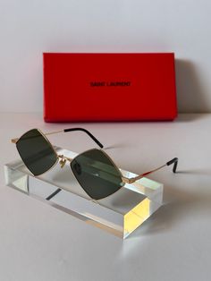 Women Collection, Shades