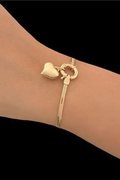 The bracelet is made of 14K solid gold. It is handmade. It has a Herringbone Chain. It has details designed in the shape of sailors and hearts. ✪ Handmade / Handcrafted Fine Jewelry  ✪ Gold Weight: Approx.3.95-5.50 g   ✪ Metal:  14K Solid Gold   ✪Width of each Bangles:   ✪ Length of the each Bangles: 4-10 inches   ✪ Gold Color: White gold, Rose gold, Yellow gold ♡ For questions or special designs, please contact us via message. We are happy to hear from our customers and always respond quickly. Comments are always valuable. 🎁 TRANSPORTATION You can put your choice in the cart, it will be in stock and shipped within 24 hours! . Deliveries are made within 3-5 days. We are not responsible for customs duties incurred during international orders. ☎ Please leave your phone number at the checkou Real Gold Bracelet, Gold Arm Band, Bracelet Star, Solid Gold Bracelet, Herringbone Chain, Gold Armband, Snake Bracelet, Gold Bracelet For Women, Mothers Day Gifts