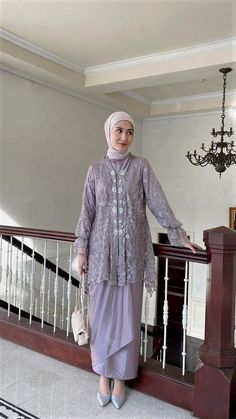 Mix And Match Outfits Hijab, Kebaya Bridesmaid, Dress Muslim Modern, Kondangan Outfit, Tutorial Hijab Pashmina, Dress Pesta