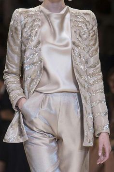 Armani Armani Prive Rose D'arabie, Mode Monochrome, Haute Couture Wedding Dress, Armani Prive, فستان سهرة, A Jacket, Couture Details, Wedding Dress Couture, Mode Inspiration