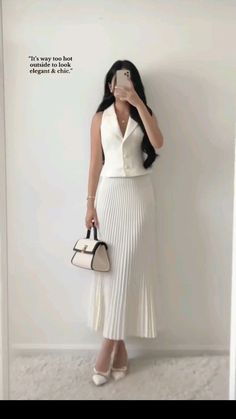 Formal Casual Outfits Women Dress, Skirt Graduation Outfit, Elegant Graduation Outfit, Formal Elegant Outfit Classy, Classy Graduation Outfit, Modest Outfits Casual, Reunion Outfit, Elegance Dress, Modest Casual Outfits