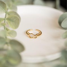 This beautiful serotonin molecule ring is made of 925 Sterling silver with 18ct gold plating. The ring is adjustable to fit any size. All of our jewellery is made of the highest quality materials as we want it to be a long lasting gift (for yourself or someone special!) ABOUT SEROTONIN: Serotonin is the molecule of happiness! It takes a very complex and important role in biological and cognitive functions. This molecule is produced in the central nervous system and some of its primary functions Chemistry Bracelet, Chemistry Necklace, Chemistry Jewelry, Biology Jewelry, Serotonin Necklace, Serotonin Molecule, Science Jewelry, Central Nervous System, My Chemical