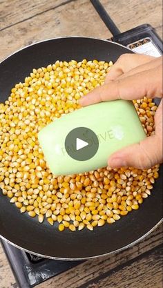 Cockroach Repellent, Insect Spray, Very Interesting, Home Recipes, Popcorn, Don't Worry, Corn, Soap, Instagram