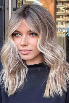 Mousy Blonde, Winter Blonde Hair Color, Winter Blonde Hair, Hair Colors For Blondes, Skiing Trip, Winter Blonde, Birth Colors, Hair Blond, Blonde Hairstyles