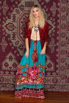 Boho Gorgeous - those bright colors are always my fav Moda Hippie Chic, Look Hippie Chic, Festival Mode, Look Boho Chic, Moda Hippie, Boho Mode, Casual Attire For Women, Mode Hippie, Bohemian Life