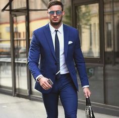 Mens Fashion Suits Formal, Mens Office, Navy Chinos, Grunge Dress, Gq Style, Stylish Suit, Office Dress