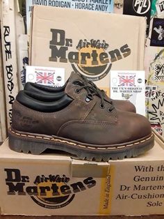 Aesthetic Brown Shoes, Vintage Doc Martens, Brown Dr Martens, Dr Martens Vintage, Steel Toe Shoes, Brown Leather Shoes, Shoes Vintage