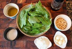 the ingredients to make this dish include spinach leaves, chickpeas, and seasonings