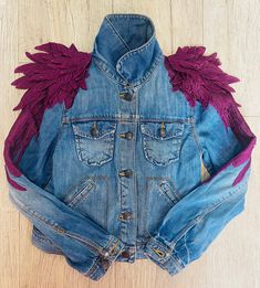 Gorgeous denim jacket with Wings! I can add glitter stars to the arms if wanted :-) Wings available in: Cobalt  Navy Gold Light pink Green Silver Purple  Red  Dark red  Cream Jean Jacket With Fabric On Back, Blue Upcycled Denim Jacket, Clothes Transformation, Butterfly Denim Jacket, Angel Wings Denim Jacket, Gemstone Denim Jacket, Embellished Jackets, Paint Clothes, Crazy Design