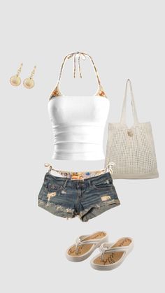 College Spring Break Outfits Bikinis, Summer Fits Jean Shorts, Summer Outfits With Bikinis, Summer Dance Outfits, Bathing Suit Top Outfit, 2000s Beach Outfits, Beach Outfit Jeans, Swimsuit Inspo Summer, Hot Vacation Outfits