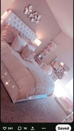 Its beautiful cozy - tidy ans PIN@ Teen Bedroom Designs, Pink Bedroom Decor, Bedroom Decor For Teen Girls, Cute Bedroom Ideas, Girl Bedroom Designs, Redecorate Bedroom, Teen Bedroom Decor, Girl Bedroom Decor, Room Design Bedroom