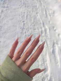 Long Sharp Nails Design, Sharp Nails Aesthetic, Nail Inspo Long Almond, Matte Long Nails, Medium Stiletto Acrylic Nails, Stiletto Nude Nails, Medium Stilleto Nails, Nude Stiletto Nails, Long Nails Almond