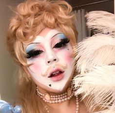 Pink Drag Makeup, Drag King Outfits, Drag Makeup For Women, Drag Makeup Looks, Clown Drag, Drag Clown, Drag Looks, Drag King Makeup