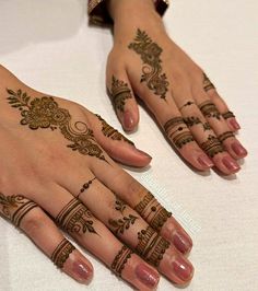 Henna designs mehndi designs by aqsa jamali Simple Party Henna Designs, Party Henna Designs, Box Patties, Party Henna, Eid Henna