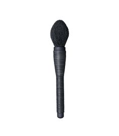 The Best Products From 7 Top Makeup Brands How To Wash Makeup Brushes, Face Application, Dry Shampoo Powder, Natural Hair Brush, Best Makeup Brushes, Kabuki Brush