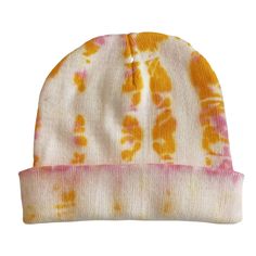 Shibori knit hat for men and women. Made of soft and warm medium-weight cotton with a little stretch to it. A great beanie you can wear every day year round. Hand dyed using eco-friendly dye in our design studio in Los Angeles, California. No two beanies are the same, but all are similar. Photos show front and back of hat. Beanie Diy, Tie Dye Beanie, Beanie Fits, Knit Hat For Men, Shibori Tie Dye, Hand Tie, Xmas List, Yellow Ties, Hat For Men