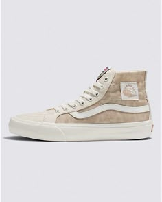 Sk8-Hi 38 Decon VR3 SF Shoe Cute Vans Shoes, Vans Shoes High Tops, Street Wear Shoes, Peach Vans, Vans High Tops, Van Shoes, Cute Vans, Fire Clothes, Skater Shoes