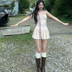 Nayeon Style Outfit, Nayeon Dress, Nayeon Outfits, K Pop Concert Outfit Ideas, Nayeon Style, Kpop Styling, Twice Outfits, Pop Concert Outfit, Pink In Concert