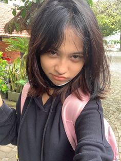 Rpw Girl Short Hair, Rp Girl Filipino, Bio For Facebook, Girl Rpw Port Filipino, Rpw Port Girl Aesthetic Filipino, Beach Photo Inspiration, Cute Pinay Girl Icon, Anime Boy Hair, Cute Boyfriend Pictures