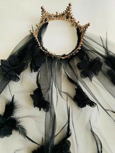 Veil With Feathers, Gothic Veil, Butterfly Veil, Traditional Veil, Crown Veil, Cosplay Crown, Gothic Crown