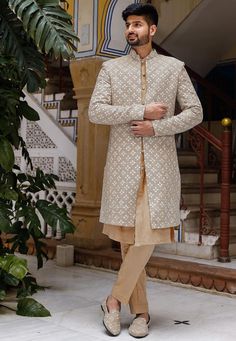 Engagement Dress For Groom, Georgette Jacket, Wedding Matching Outfits, Man Dress Design, Vs Image, Gents Kurta