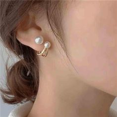 Small Pearl Earrings, Claw Earrings, Sweet Accessories, Korean Earrings, Gold Earrings For Women, Celtic Knots, Pearl Hoop Earrings, Pearl Stud Earrings, Girls Earrings