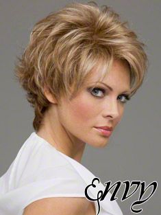 Short Hairstyles Over 50, Penteado Cabelo Curto, Hairstyles Over 50, Cute Hairstyles For Short Hair, Short Wigs, Short Hair With Layers, Short Hair Cuts For Women, Short Hairstyles For Women, Layered Hair