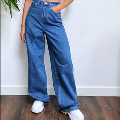 Blue Denim Wide Leg Jeans, Pretty Little Thing, Size 6 Non-stretch Blue Pants For Streetwear, Blue Pants For Streetwear, Blue Non-stretch Wide Leg Cargo Jeans, Non-stretch Wide Leg Blue Cargo Jeans, Casual Blue Straight Leg Flare Jeans, Trendy Washed Blue Pants, Blue High Waist Casual Flare Jeans, Casual Blue High Waist Flare Jeans, Baggy Wide Leg Blue Jeans