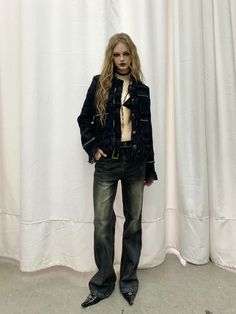 Outfit Ideas Goth, 2014 Grunge, Pixie Rebels, Rockstar Fashion, Uni Fashion, Goth Chic, Tokyo Street Style, Autumn Fits, Y2k Clothing