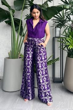 Buy Purple Silk Woven Floral Spread Collar Shirt And Brocade Pant For Women by Sobariko Online at Aza Fashions. Fest Outfits, Fashionable Saree Blouse Designs, Salwar Kamiz, Trendy Dress Outfits, Designer Party Wear Dresses