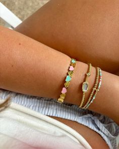 #enewton #bracelet #jewelry #braceletstacking #trendysummeroutfits Bahamas Outfits, Jewelry Combo, Kid Hairstyles, Earring Stack, Trendy Bracelet