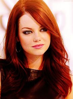 Emma Stone; I know that she's naturally a blonde, but she has a red head personality.  She's hilarious Dark Chestnut Brown Hair, Emma Stone Hair, Chestnut Brown Hair, Chestnut Hair, Chestnut Hair Color, Hair Styles 2014, Long Brown Hair, Chestnut Brown