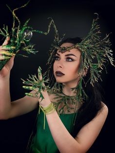 A magnificent set (all items can be purchased together or separately), which consists of a headdress with green branches, a ring, a necklace, earrings and a scepter. It will be a great addition to the image of the Forest Lady, Nymph, Forest Fairy and Elf. Accessory for a Met Gala party or secret garden party. Perfect for an alternative wedding. The tiara is attached at the back with an elastic band, so it fits any size and sits comfortably on the head. 100% designed and handmade by our designers Met Gala Party, Fairy Headdress, Midsummer Festival, Fairy Tiara, Elf Tiara, Elf Crown, Elf Accessories, Wood Nymph, Secret Garden Parties