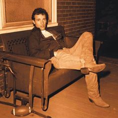 Bruce Springsteen Aesthetic, Bruce Springsteen Aesthetic, Country Outfits Men, Vintage Americana Aesthetic, Grandpa Outfit, Americana Aesthetic, Cowboy Aesthetic, Roy Orbison, E Street Band