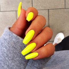 † JODI DIAMOND 🔥 JodiDiamond.com ⟁ Summer Nails Neon, Pedicure Gel, Nails Creative, Nails Neon, Yellow Nail Art, Yellow Nail, Nails Yellow, Bright Summer Nails, Manicure Gel