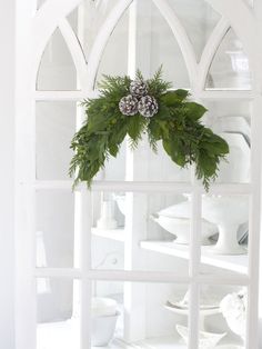 12 Chic, Easy Holiday Table Ideas | Christmas wreaths diy easy, Christmas wreaths diy, Simple christmas . #Natal #Christmas_Swags_Ideas #Pinecone_Christmas #Painted_Pinecones Christmas Swags Ideas, Pinecone Christmas, Christmas Wreaths Diy Easy, Handmade Holiday Gifts, Christmas Swags, Simple Holidays, Christmas Wreaths Diy, Holiday Inspiration, Coat Hanger