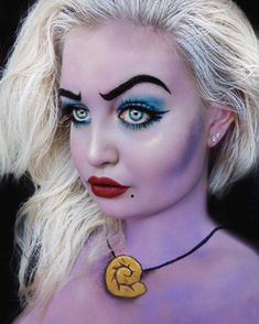 Ursula Makeup, Pretty Halloween Makeup, Make Up Diy, Ursula Costume, Halloweenský Makeup, Halloween Make-up Looks, Cute Halloween Makeup, Halloween Makeup Ideas, Halloween Makeup Pretty