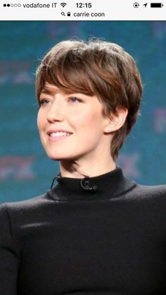 Chic Short Hair, Shot Hair Styles, Hair Affair, Short Bob Haircuts, Short Hair Color, Fluffy Hair, Girl Short Hair, Short Hair Haircuts, Short Hair With Layers