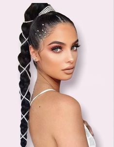 Festival Ponytail, Festival Hair Ponytail, Stage Hairstyles, Masquerade Hairstyles, Rave Hairstyles, Dance Hair, Easy Hairstyles For School, Short Hair Color, Festival Hair