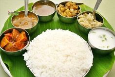 Wedding catering service in coimbatore Low Fat Cookies, Vegan Cheesecake Recipe, All Vitamins, Foods High In Iron, Vegetarian Indian, Home Meals, Pregnancy Food, Hygienic Food, Different Vegetables