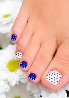 U Toenail Art Designs, Easy Toe Nail Designs, Cute Pedicures, Toenail Art, Pedicure Designs Toenails, French Pedicure