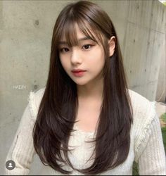 Round Face Hairstyles Long, Hair Style Korea, Layered Haircuts For Medium Hair, Hairstyles For Layered Hair, Shot Hair Styles, Haircuts For Medium Hair