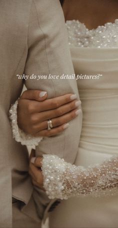 Weeding Pic Aesthetic, Modern Bride Aesthetic, Wedding Night Photo Ideas, Wedding Picture Poses, Short Pattern, Wedding Photography Styles, Wedding Photos Poses, Dream Wedding Ideas Dresses