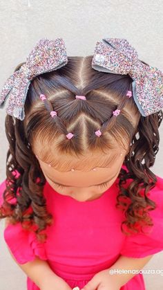 🎀 Helena e Mykaelly-Tutoriais de Penteados 🎀 | Olhem essa Perfeição ✨ Esse Laço lindo você encontra na @lacosdelollita . . . . #tranças #penteadonoiva #penteadoinfantil #morenailuminada… | Instagram Baby Girl Hairstyles Curly, Easy Toddler Hairstyles, Cute Toddler Hairstyles, Easy Little Girl Hairstyles, Girl Hair Dos, Kids Curly Hairstyles, Toddler Hairstyles, Marley Hair, Toddler Hairstyles Girl