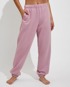 Here for the warm up and cool down. What’s got two pockets, no cord, and is soft as being wrapped in a duvet on a cloud? These all-stars. Freda Salvador, Pink Joggers, Joggers Outfit, Volleyball Team, California Love, Beach Volleyball, Pink M, Pink Cotton, Duvet