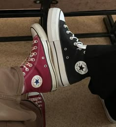 Hight Difference Couple Aesthetic, Stella Core, Converse Chuck Taylor 70s, Skateboarding Aesthetic, You Are My Moon, Marauders Era, Foto Ideas Instagram, Swag Shoes