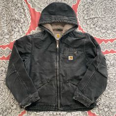 Euc. Slight Distressing. Rare Find. Heavyweight, 12-Ounce 100% Ring-Spun Washed Cotton Duck. Sherpa Lined. Quilted Nylon Sleeve Lining. Attached Sherpa Lined Hood With Hidden Drawcord. Pleated Elbows For Ease Of Movement. Internal Rib Knit Storm Cuffs Help Keep Out The Cold. Pleated Bi-Wing Back For Extra Stretch Across The Shoulders. Left Chest Pocket With Zipper Closure. Two Lower Front Pockets. Two Inner Pockets. C470 Firm Price Red Carhartt Jacket, Womens Carhartt, Duck Jacket, Ny Outfits, Chica Cool, Carhartt Jackets, Mens Fashion Smart, Carhartt Women, Carhartt Jacket