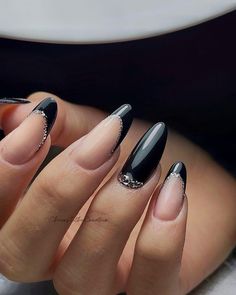 Almond Shaped Nails Designs Black, Almond Shaped Nails Designs, Gel Nail Art Designs, Black Nail Designs, Instagram Nails, Prom Nails, Painting Drawing, Gel Nail Art